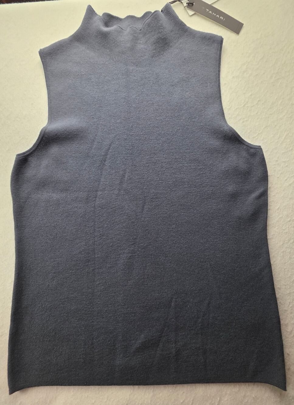 Tahari Mock Neck Gray Sleeveless Blouse Size Large NWT